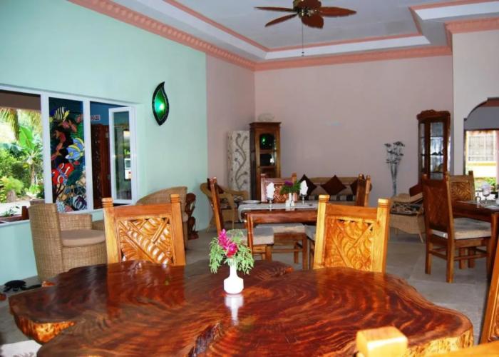 The Islander Hotel