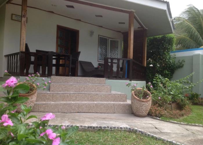 Sea View Lodge