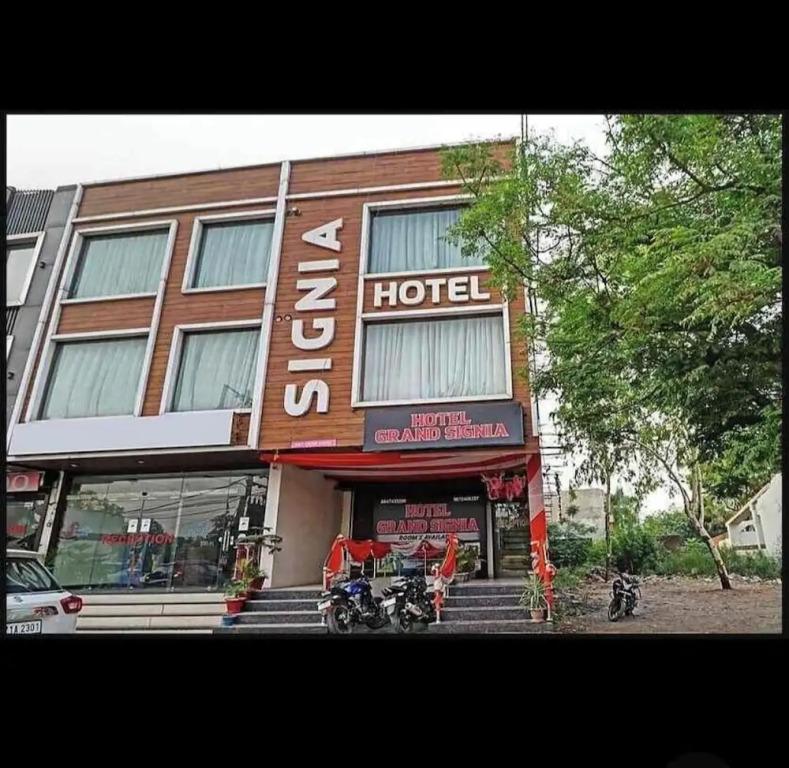 Hotel Grand Signia 9115357741