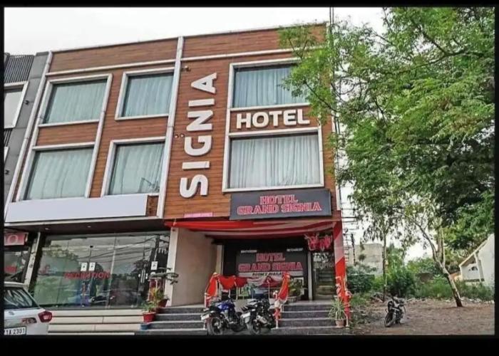 Hotel Grand Signia 9115357741