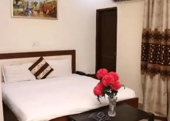 Gaurav Resorts And Apartment