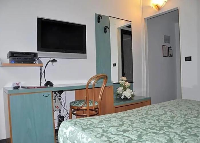 Hotel Bristol