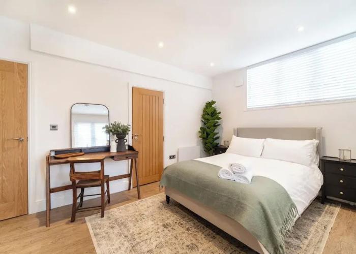 8 The Quadrant Luxury Apartments Hoylake
