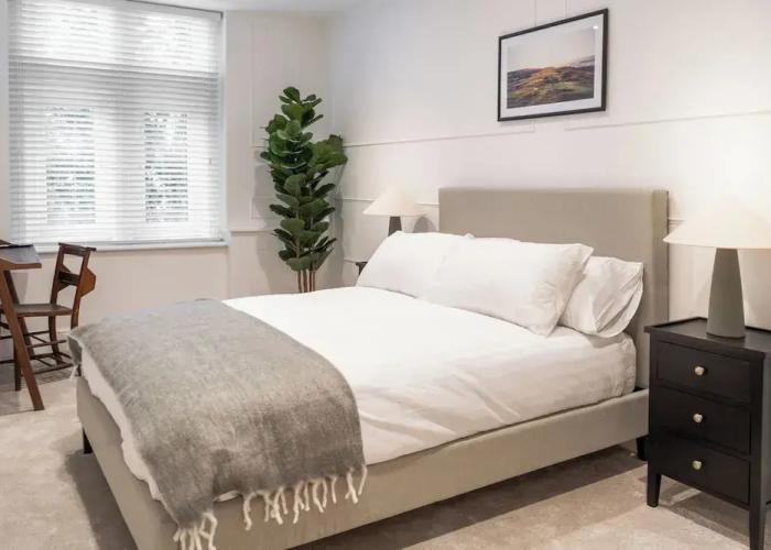 8 The Quadrant Luxury Apartments Hoylake