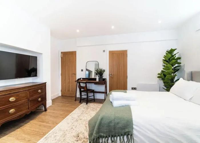 8 The Quadrant Luxury Apartments Hoylake