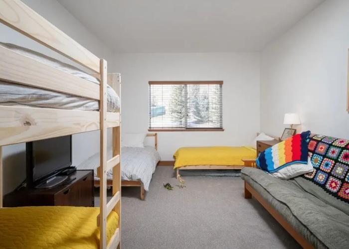 Villa 2041 2 Bed 2 Bath Full Kitchen 2 Bedroom Villa