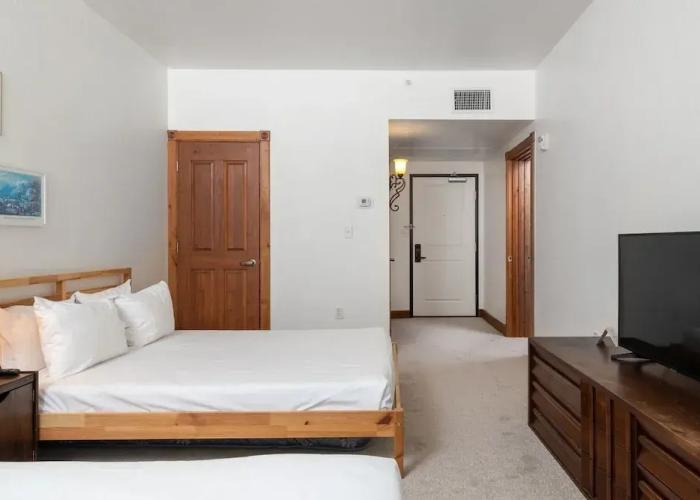 Villa 2043 2 Queen Beds 1 Bath No Kitchen 1 Bedroom Villa