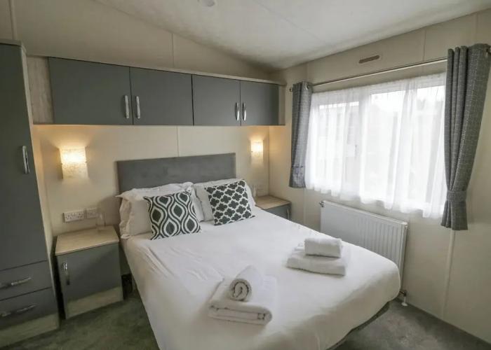 Long Acres Lodge