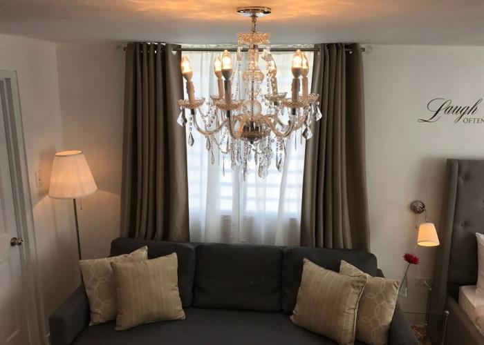 Chandelier 202