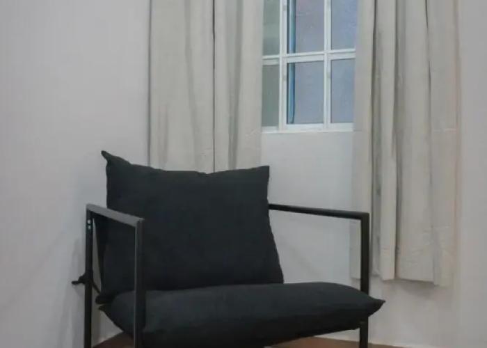 Modern Flat with 2 Bedrooms Near sea