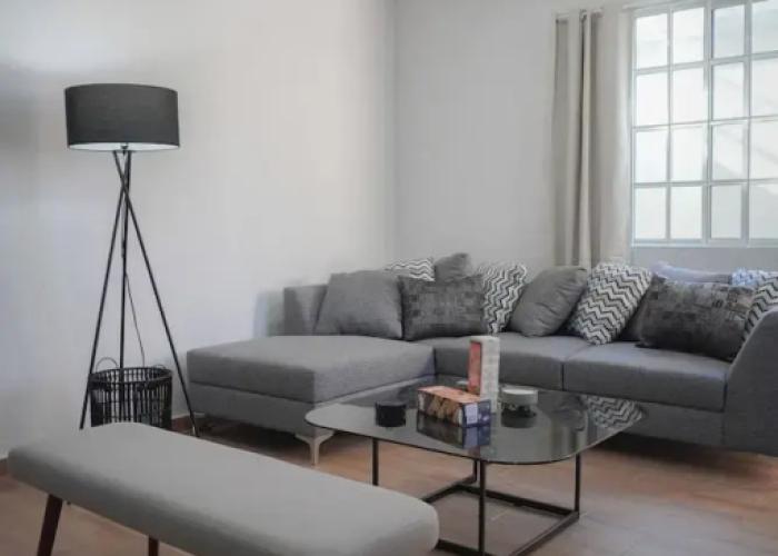 Modern Flat with 2 Bedrooms Near sea