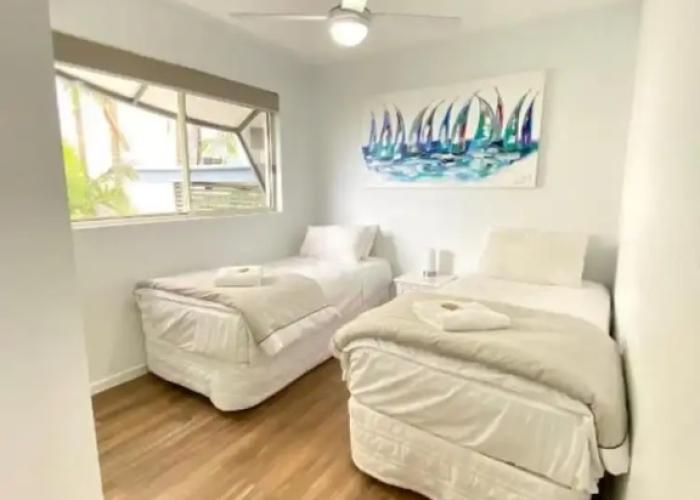 Sailfish Cove & RIVA Apartments