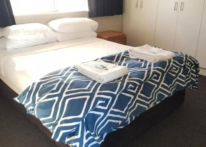 Sailfish Cove & RIVA Apartments