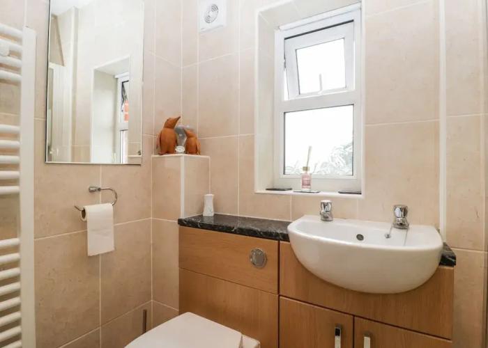 2 Bathsheba Terrace