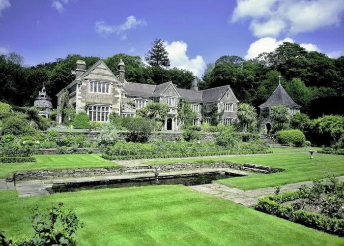 Lewtrenchard Manor