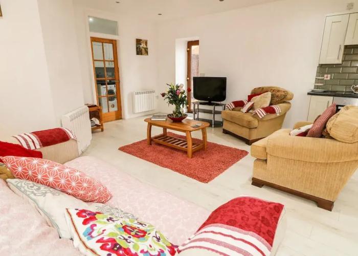 May's Cottage