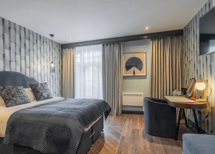Howfield Hotel