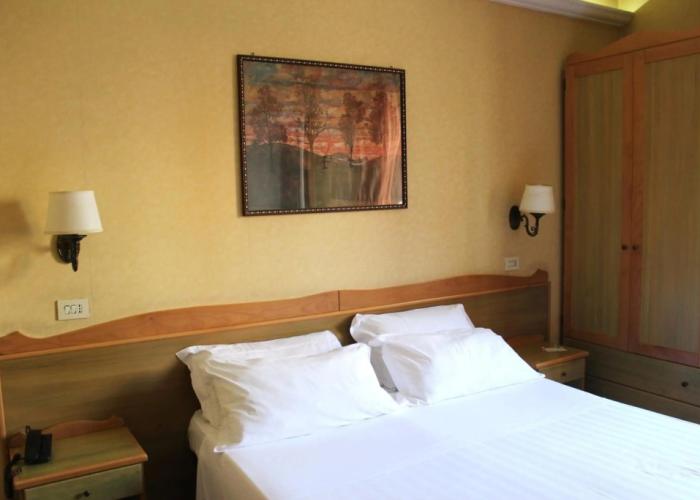 Phi Hotel Ambra