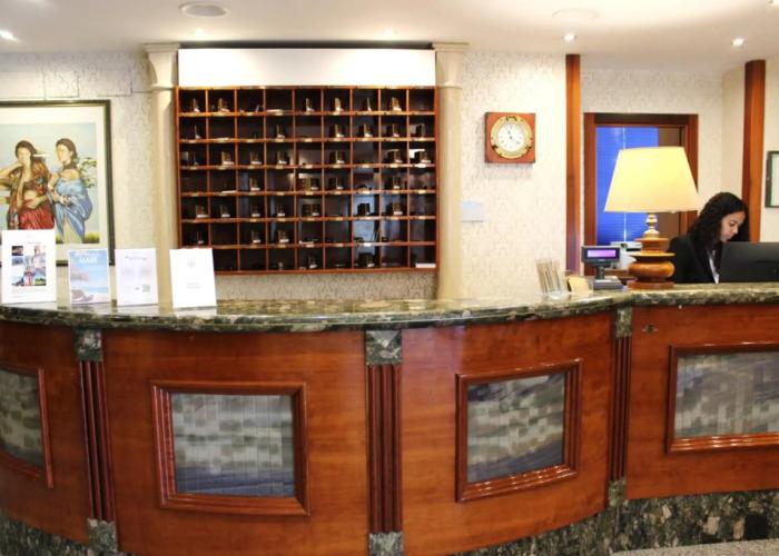 Phi Hotel Ambra