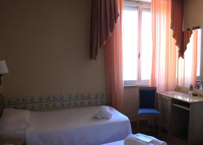 Phi Hotel Ambra