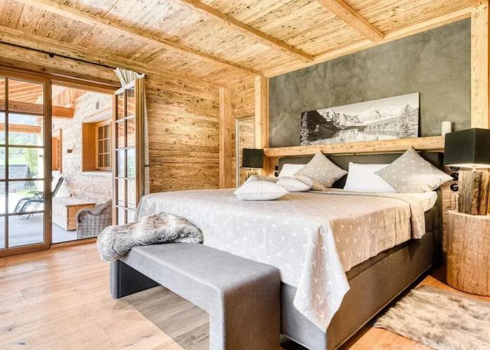 Chalet GM in Brand With 5 Bedrooms and 4 Bathrooms