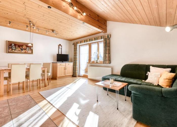 Haus Alvier - 2-zimmer Fewo Zimba mit Balkon