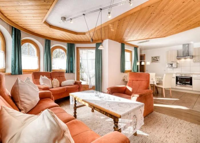 Haus Alvier - 3-zimmer Fewo Rothorn mit Terrasse