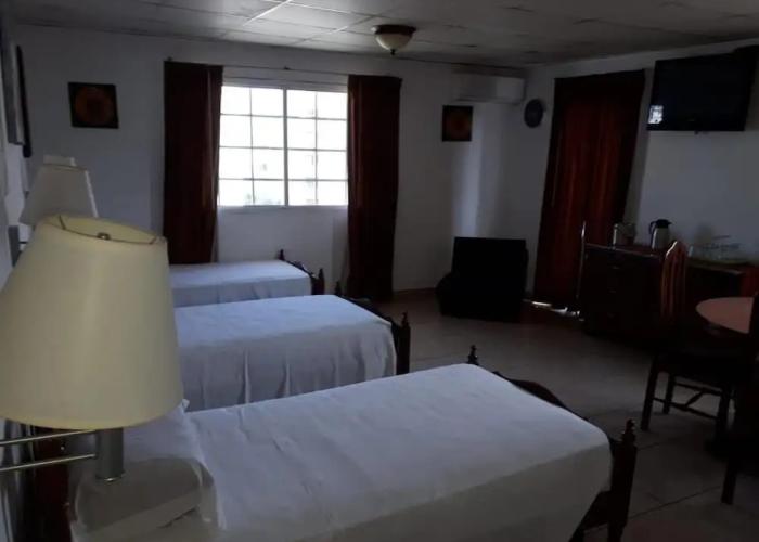 Hotel California Panama