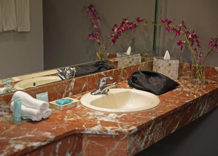 Crowne Plaza Panama by IHG