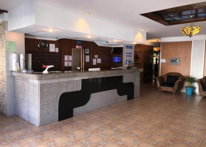 Hotel Costa Inn