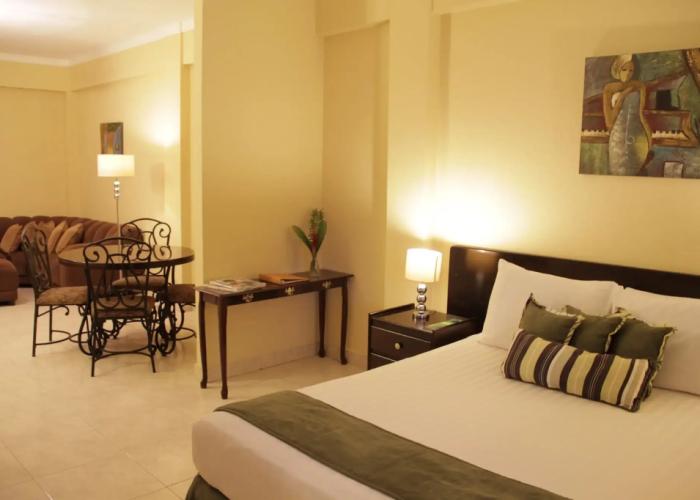 Albrook Inn