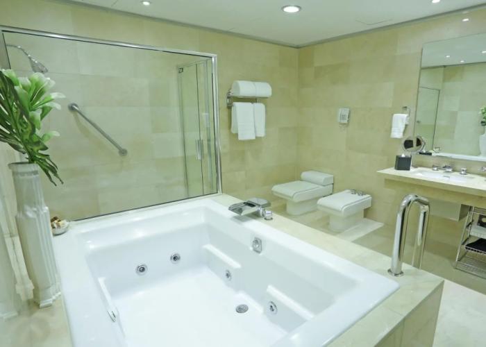 Sheraton Grand Panama