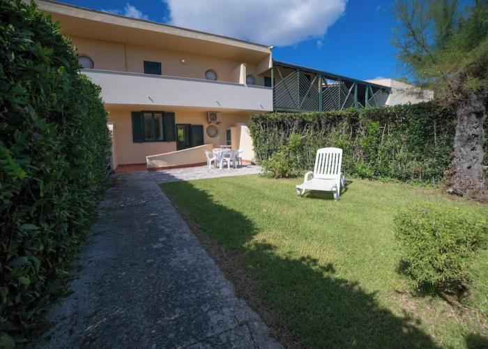 Le Onde Apartment 3 With Pool and Sea