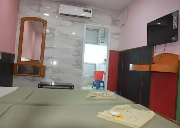 Hotel Prashant International