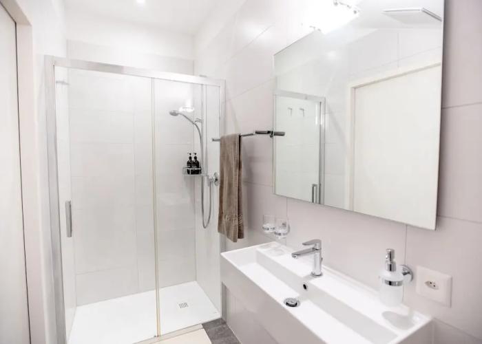 Miralago Locarno Easy Rooms