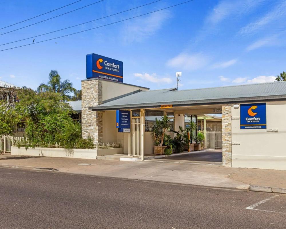 Comfort Inn & Suites Augusta Westside