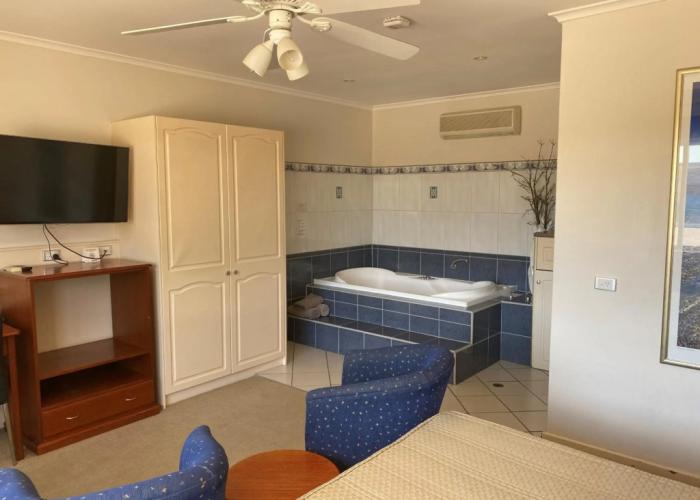 Comfort Inn & Suites Augusta Westside
