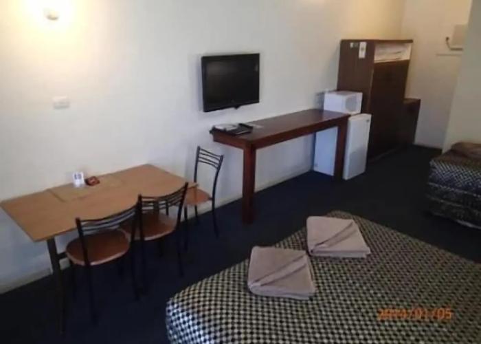 Augusta Courtyard Motel