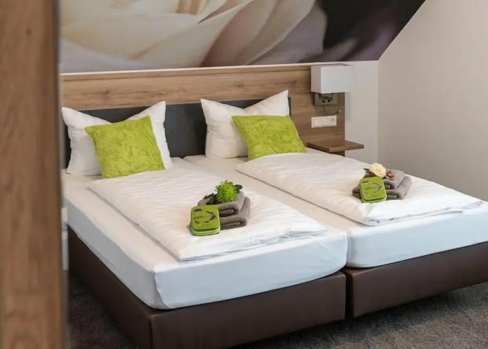The Outlet Hotel