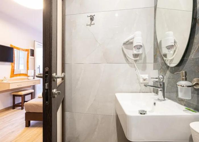 Akrogiali Apartments by Checkin