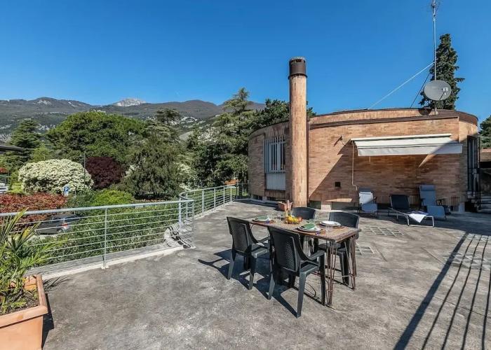 The Arco Round House