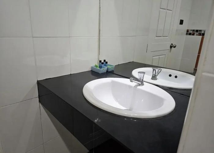 ToffyHome Hotel