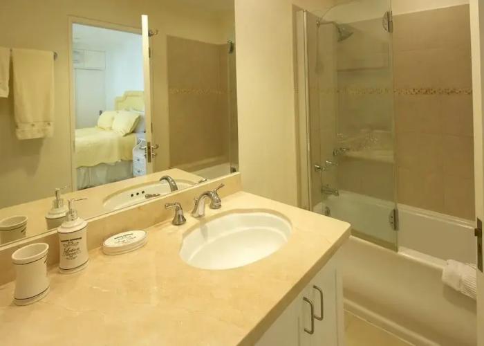 Palm Beach 110 3 Bedroom Condo