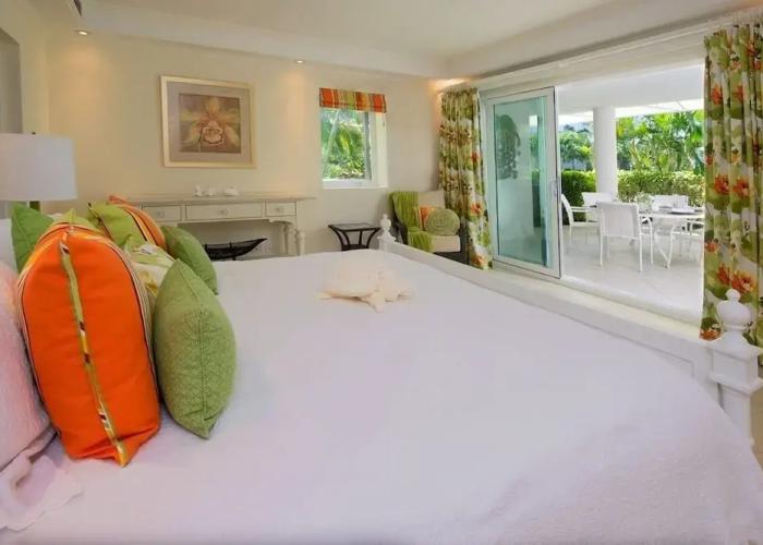 Palm Beach 110 3 Bedroom Condo