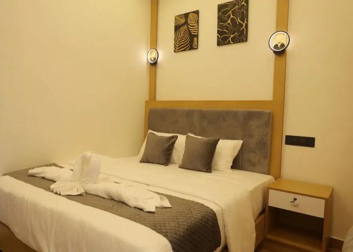 Bougainvillea Homestay Munnar