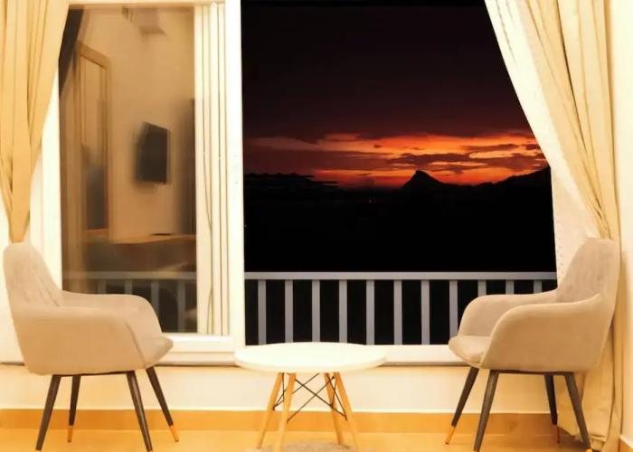 Bougainvillea Homestay Munnar