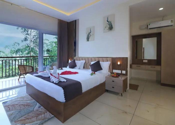 Evaara Resort