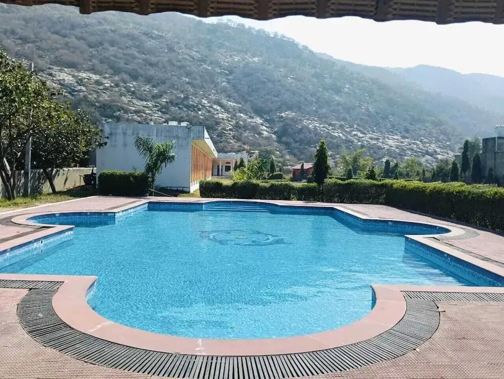 фото Raj Bagh Resort