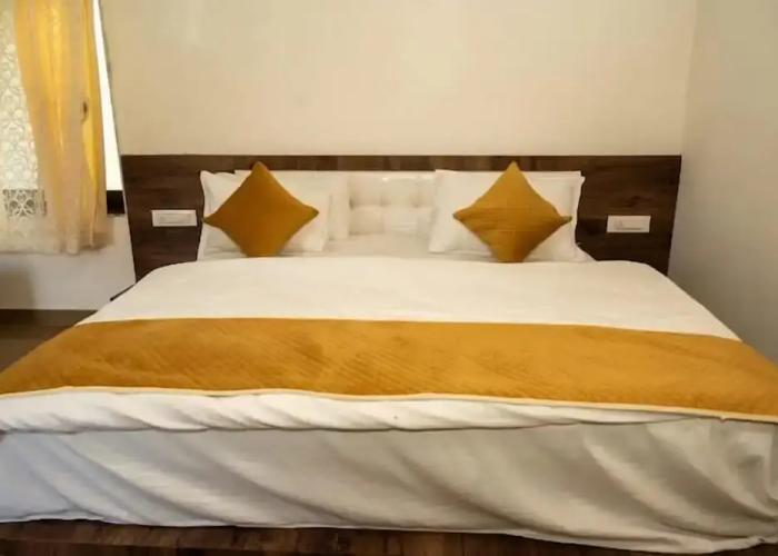 Raj Bagh Resort