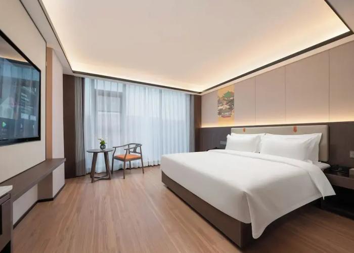 World Hotel Kaifeng Gulou Square Branch